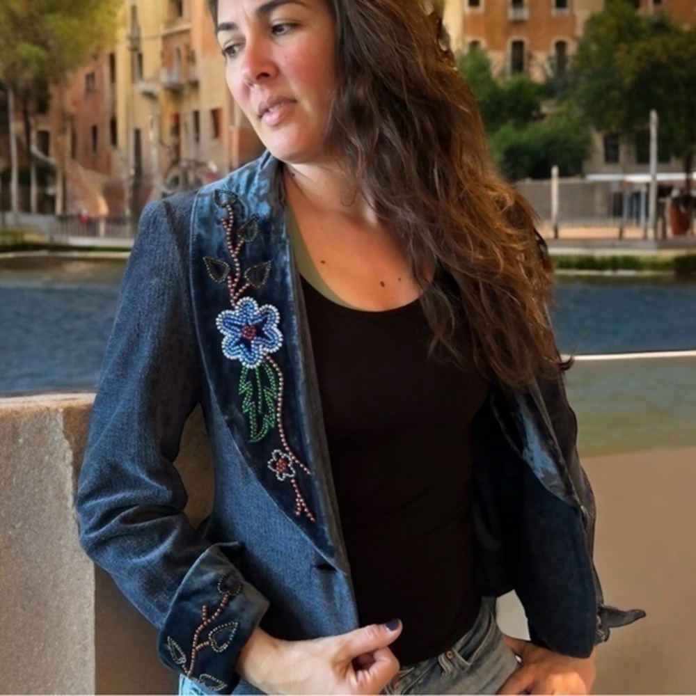 Double D Ranch highly adorned velvet trimmed jacket - Picture 4 of 16